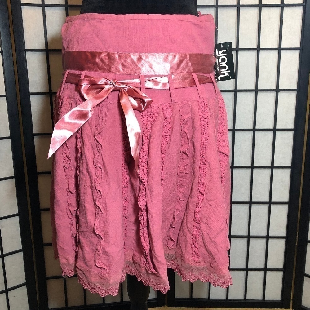 Yank American Skirt With Ribbon Belt NWT Small